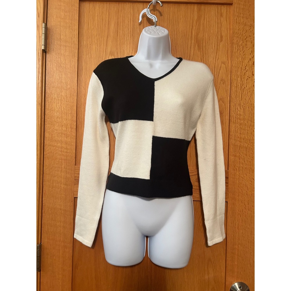 Vintage Black White Colorblock Checkerboard V-Neck Knit Women's Sweater Small